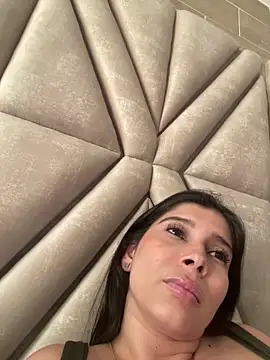 MilaRux online show from 03.09.25