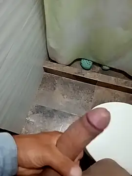 Snapshot of mmarvis_za78_93_21cm chatting on 09.28.25 mmarvis za78 93 21cm online show from 09.28.25