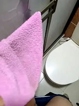 Snapshot of mmarvis_za78_93_21cm chatting on 10.20.25 mmarvis za78 93 21cm online show from 10.20.25