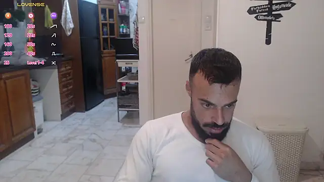 Snapshot of todddantes25 chatting on 02.05.25 todddantes25 online show from 02.05.25