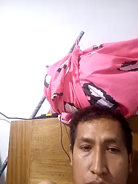 Snapshot of Elpeque_x40 chatting on 01.20.25 Elpeque x40 online show from 01.20.25
