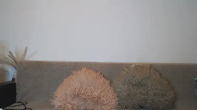 Snapshot of AshlineKatte chatting on 02.13.26 AshlineKatte online show from 02.13.26