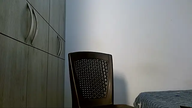 lonelydick2002 online show from 02.11.26