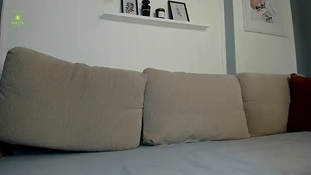 Stephany Richardz online show from 10.07.25