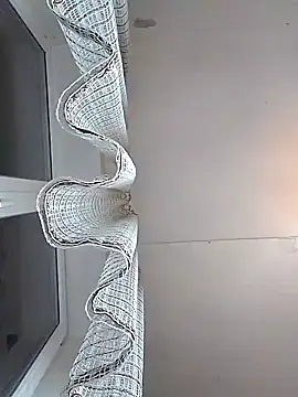 Lauren Amabel online show from 10.30.25