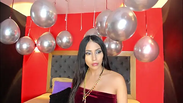 Charlot Vega  online show from 01.06.26