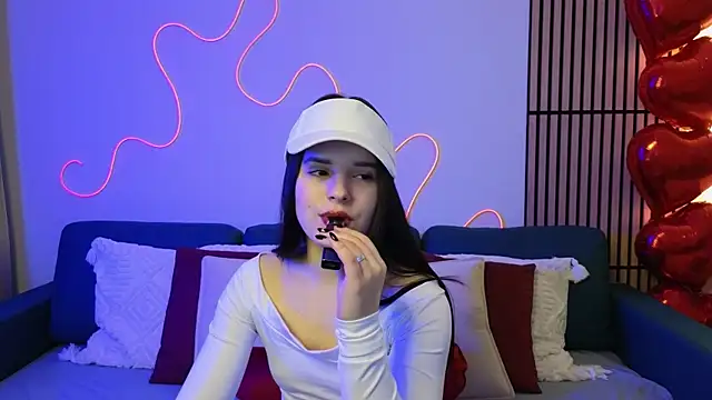 Harleen Moore online show from 02.13.25