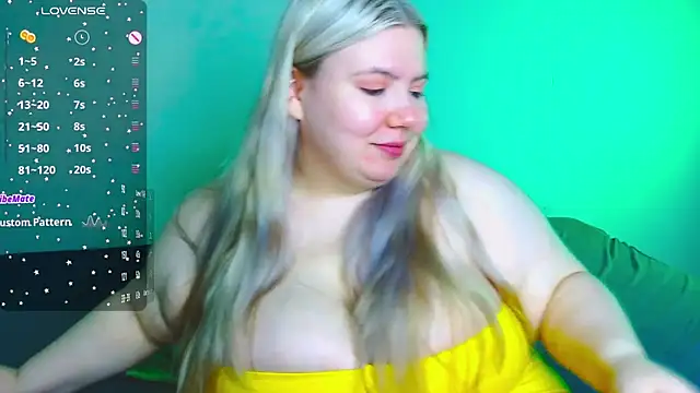 Snapshot of Ariakashi chatting on 03.07.25 Ariakashi online show from 03.07.25