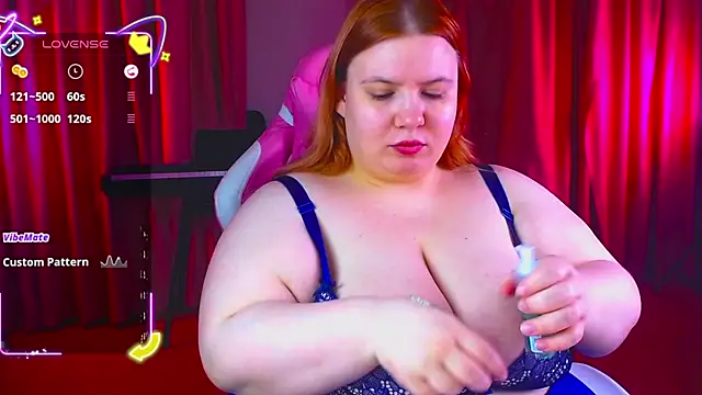 Snapshot of Ariakashi chatting on 10.15.25 Ariakashi online show from 10.15.25