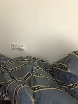 VikiiStoun online show from 03.21.25