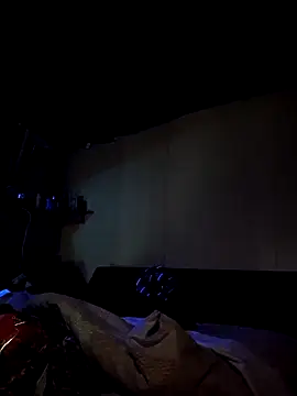 hesjustafriend online show from 01.12.25