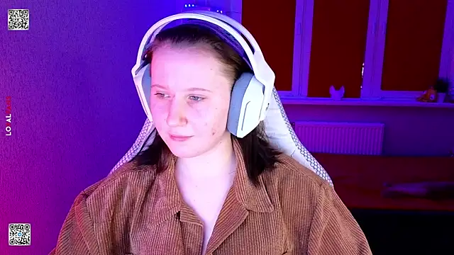 Snapshot of mon_lola chatting on 02.03.26 mon lola online show from 02.03.26