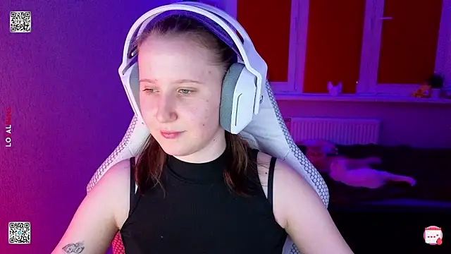 mon lola online show from 03.25.26