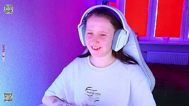 mon lola online show from 04.06.26