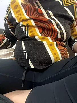 Red-Magic-25 online show from 11.23.25