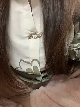 Snapshot of Red-Magic-25 chatting on 02.06.26 Red-Magic-25 online show from 02.06.26