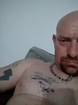 Snapshot of jayjay198080 chatting on 02.06.25 jayjay198080 online show from 02.06.25