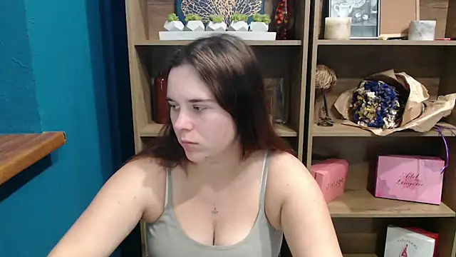 Snapshot of mini_girly chatting on 10.05.25 mini girly online show from 10.05.25