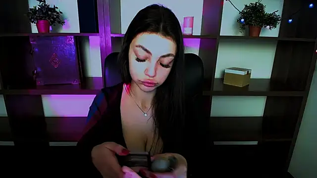 Snapshot of Lexi_Jous chatting on 03.04.25 Lexi Jous online show from 03.04.25