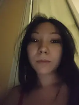 Snapshot of LoveFoxyQueen chatting on 06.25.26 LoveFoxyQueen online show from 06.25.26
