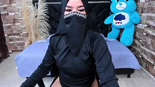 Aixa Kanaan online show from 01.07.25