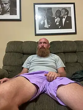 Snapshot of 32XRedBeard chatting on 05.28.26 32XRedBeard online show from 05.28.26