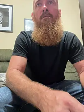 Snapshot of 32XRedBeard chatting on 07.01.26 32XRedBeard online show from 07.01.26