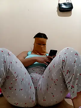 Samara-Bella online show from 01.24.25