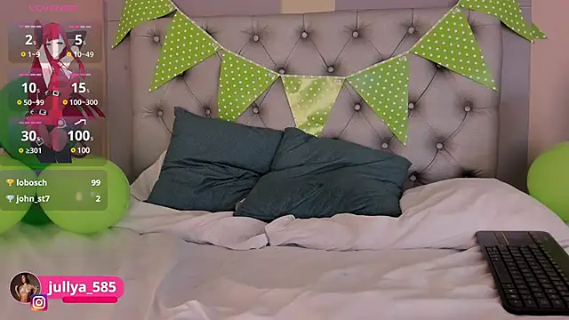 Jullya x online show from 03.18.25