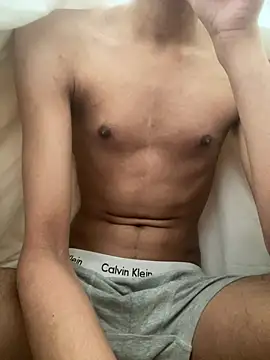 mdnn77 online show from 03.05.25