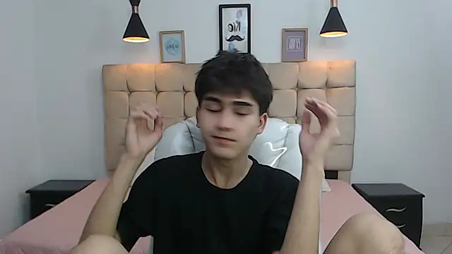 Tommy18   online show from 01.21.25