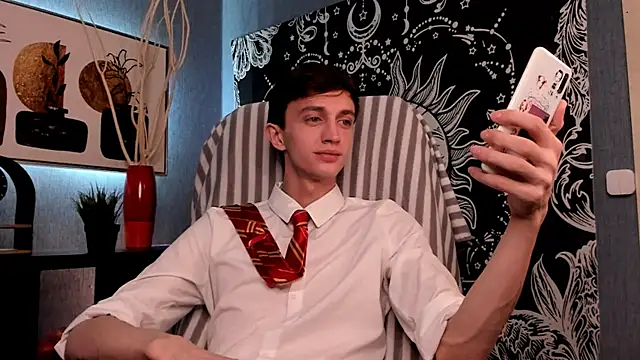 John Weasley online show from 01.09.25