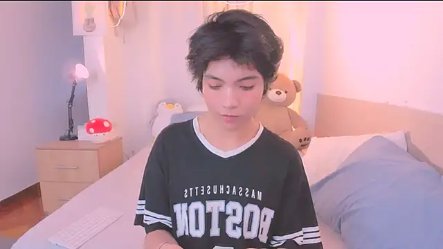 Snapshot of AllanYong18 chatting on 01.17.26 AllanYong18 online show from 01.17.26