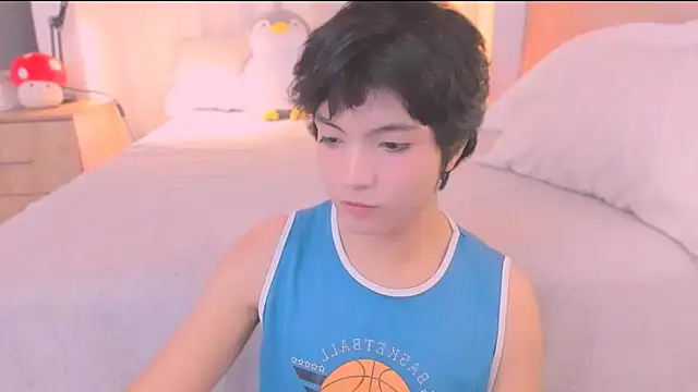 Snapshot of AllanYong18 chatting on 02.18.26 AllanYong18 online show from 02.18.26