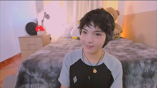 Snapshot of AllanYong18 chatting on 03.15.26 AllanYong18 online show from 03.15.26