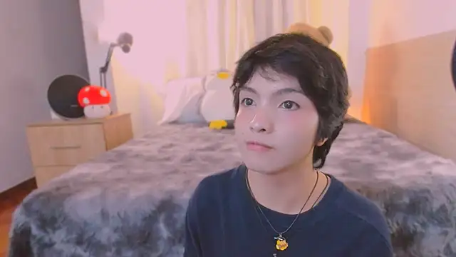 Snapshot of AllanYong18 chatting on 03.18.26 AllanYong18 online show from 03.18.26