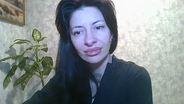 Snapshot of LissaBlossom chatting on 04.18.26 LissaBlossom online show from 04.18.26