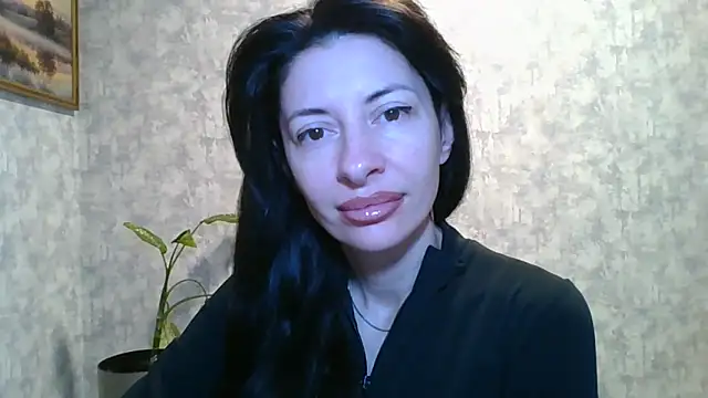 Snapshot of LissaBlossom chatting on 05.19.26 LissaBlossom online show from 05.19.26