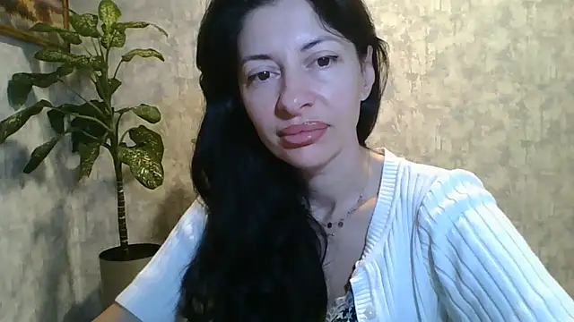 Snapshot of LissaBlossom chatting on 06.14.26 LissaBlossom online show from 06.14.26