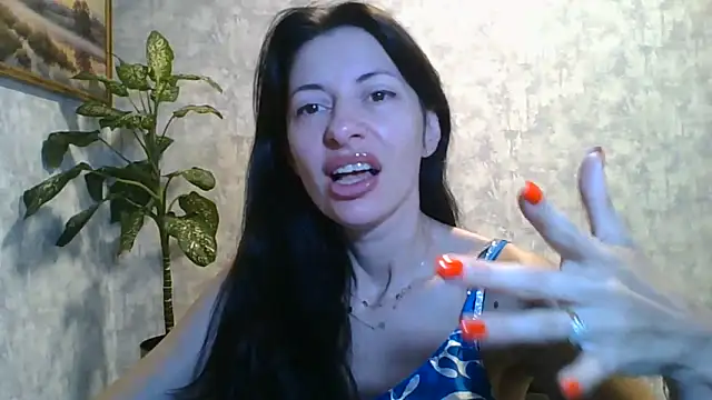 Snapshot of LissaBlossom chatting on 06.17.26 LissaBlossom online show from 06.17.26