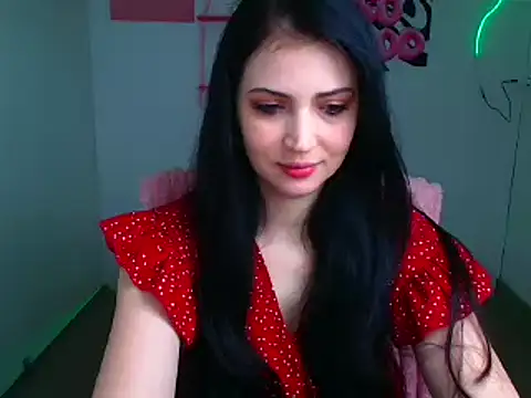 Snapshot of Amalia_amor chatting on 02.13.26 Amalia amor online show from 02.13.26
