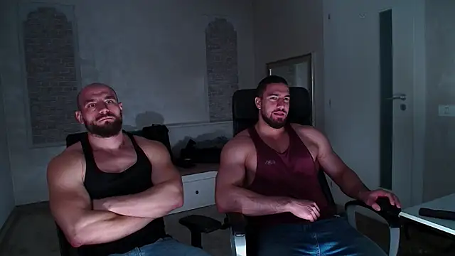 Snapshot of AdamJamesonn chatting on 02.17.26 AdamJamesonn online show from 02.17.26