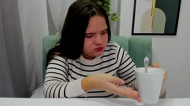 AdeleCruz online show from 02.03.25