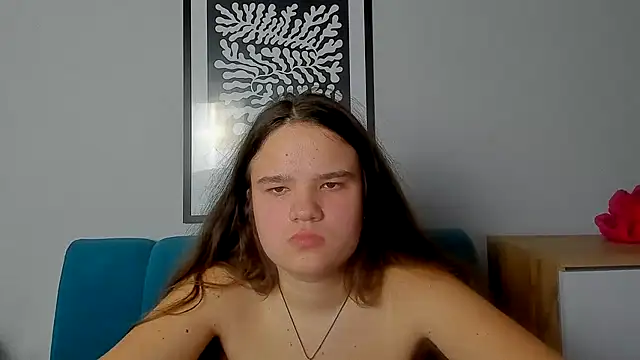 Snapshot of AdeleCruz chatting on 03.08.26 AdeleCruz online show from 03.08.26