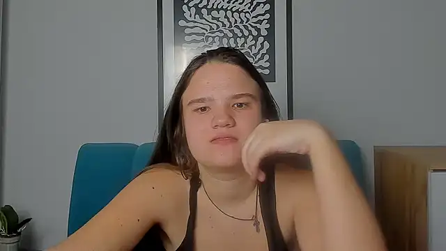 Snapshot of AdeleCruz chatting on 03.15.26 AdeleCruz online show from 03.15.26