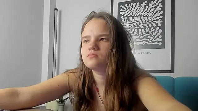 Snapshot of AdeleCruz chatting on 04.10.26 AdeleCruz online show from 04.10.26