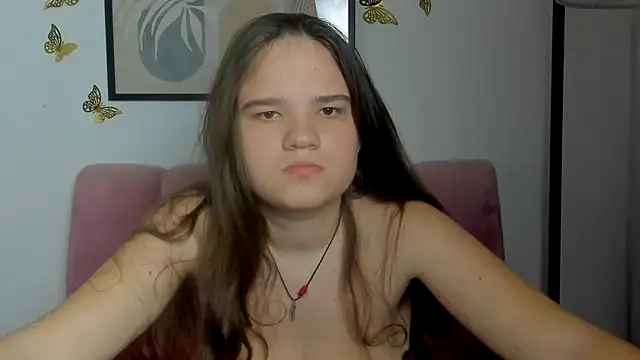 Snapshot of AdeleCruz chatting on 04.17.26 AdeleCruz online show from 04.17.26