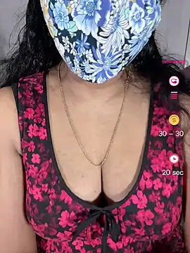 Snapshot of ArathyNambyarMallu chatting on 04.27.26 ArathyNambyarMallu online show from 04.27.26