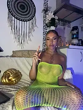 CheekyChels online show from 03.19.25