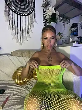 CheekyChels online show from 03.19.25